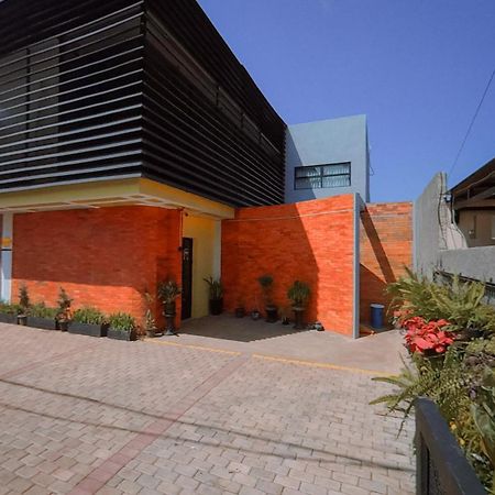 סיאנג'ור Arlita Guesthouse מראה חיצוני תמונה