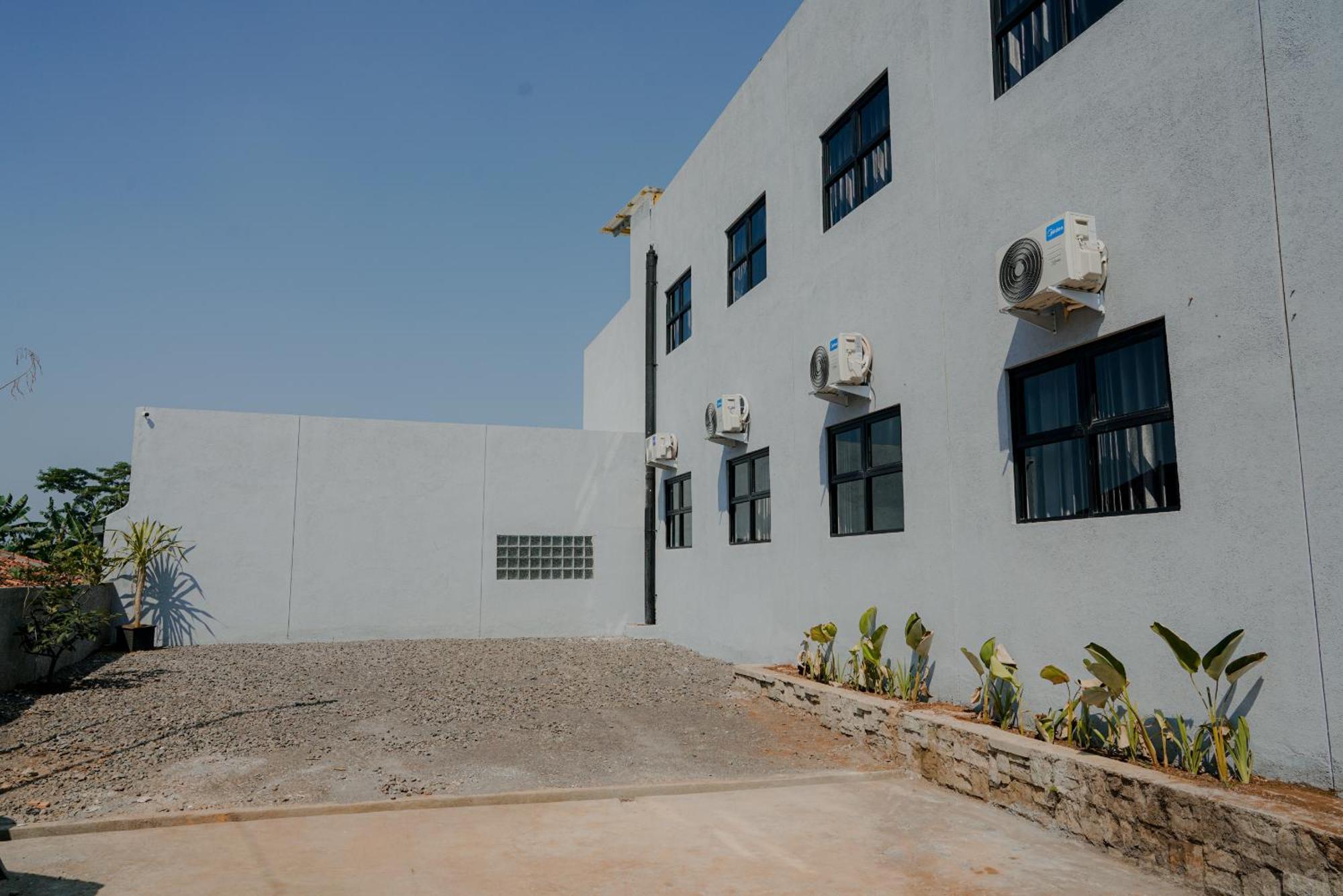 סיאנג'ור Arlita Guesthouse מראה חיצוני תמונה