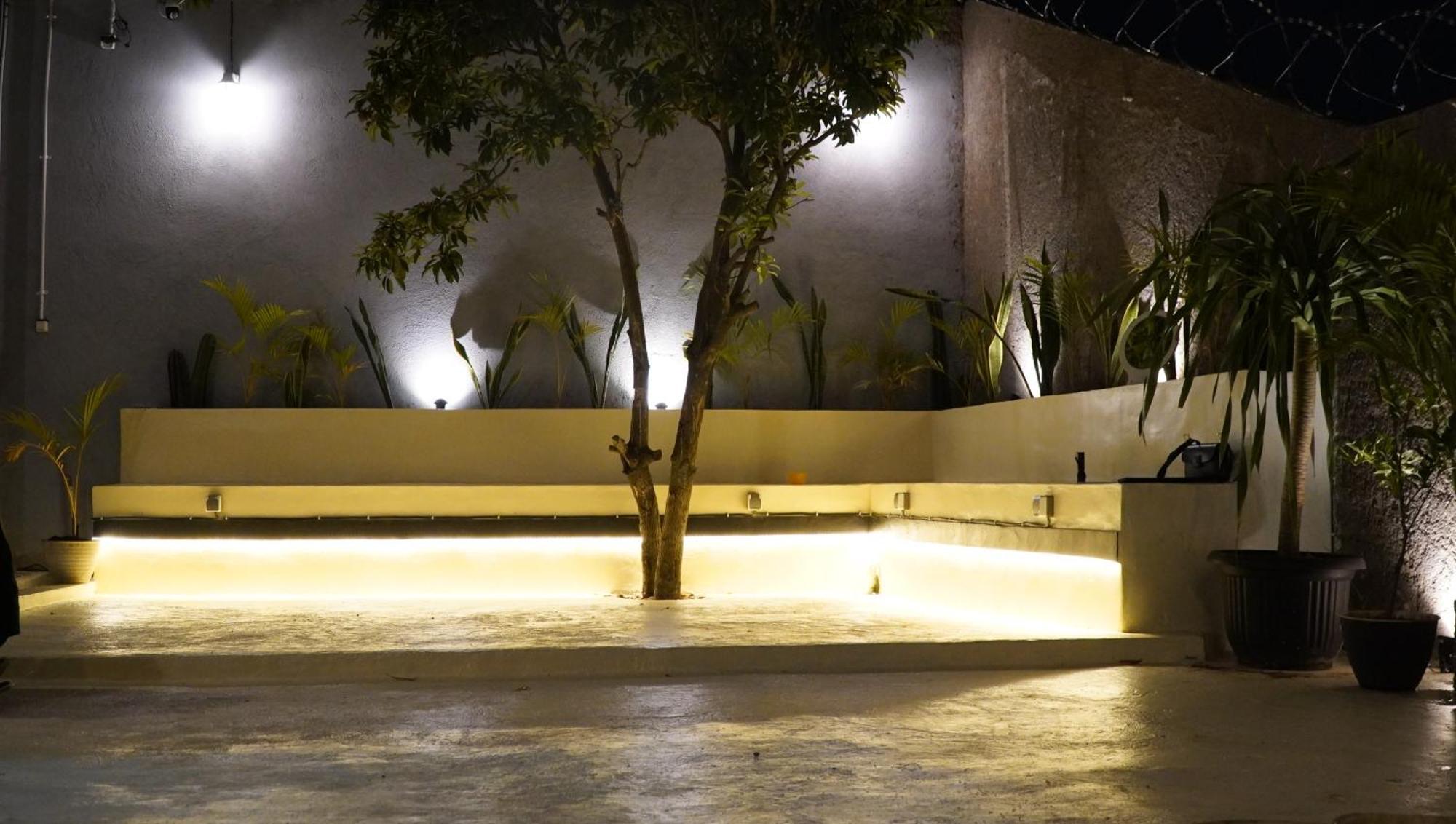 סיאנג'ור Arlita Guesthouse מראה חיצוני תמונה