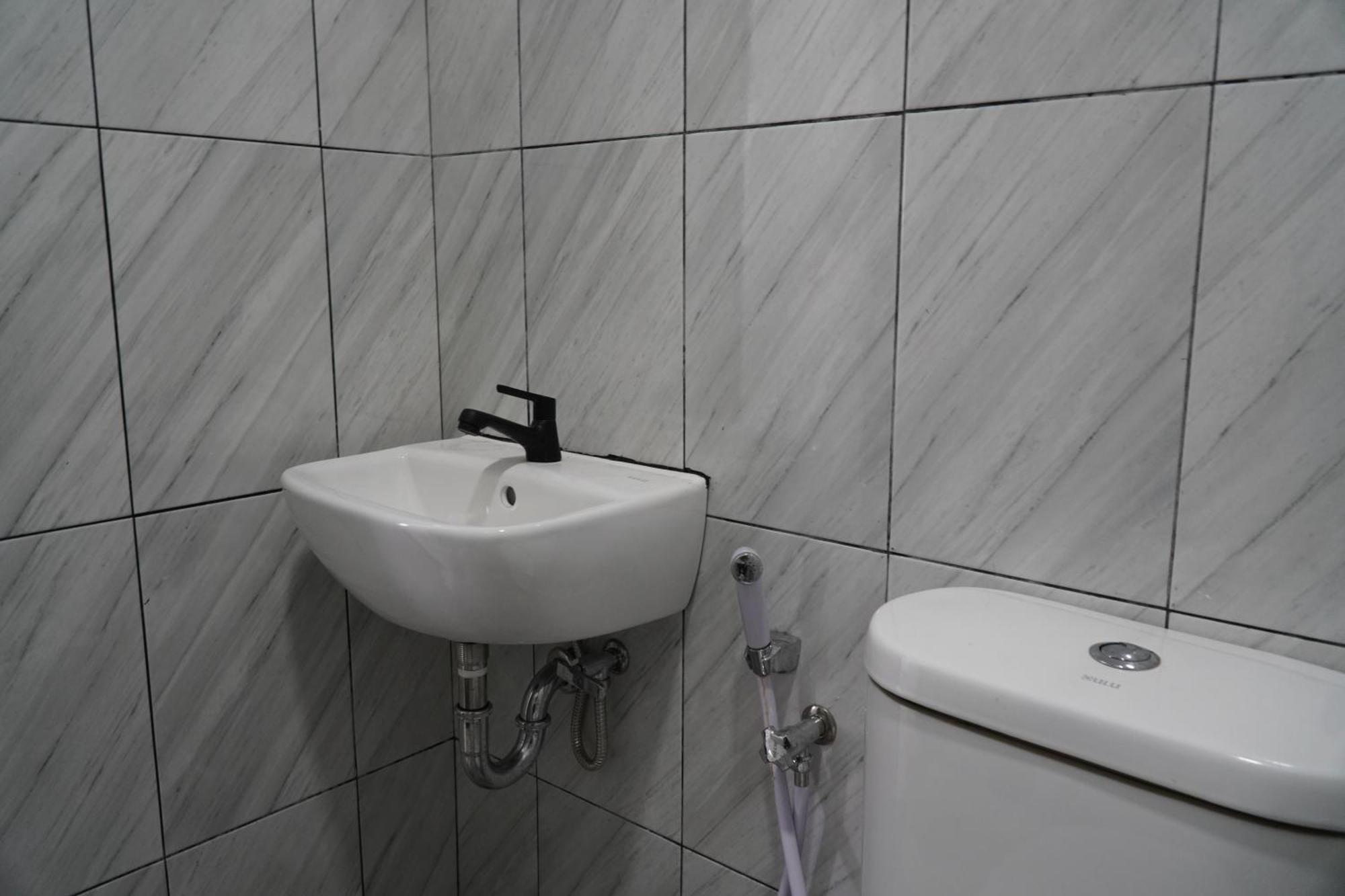 סיאנג'ור Arlita Guesthouse מראה חיצוני תמונה